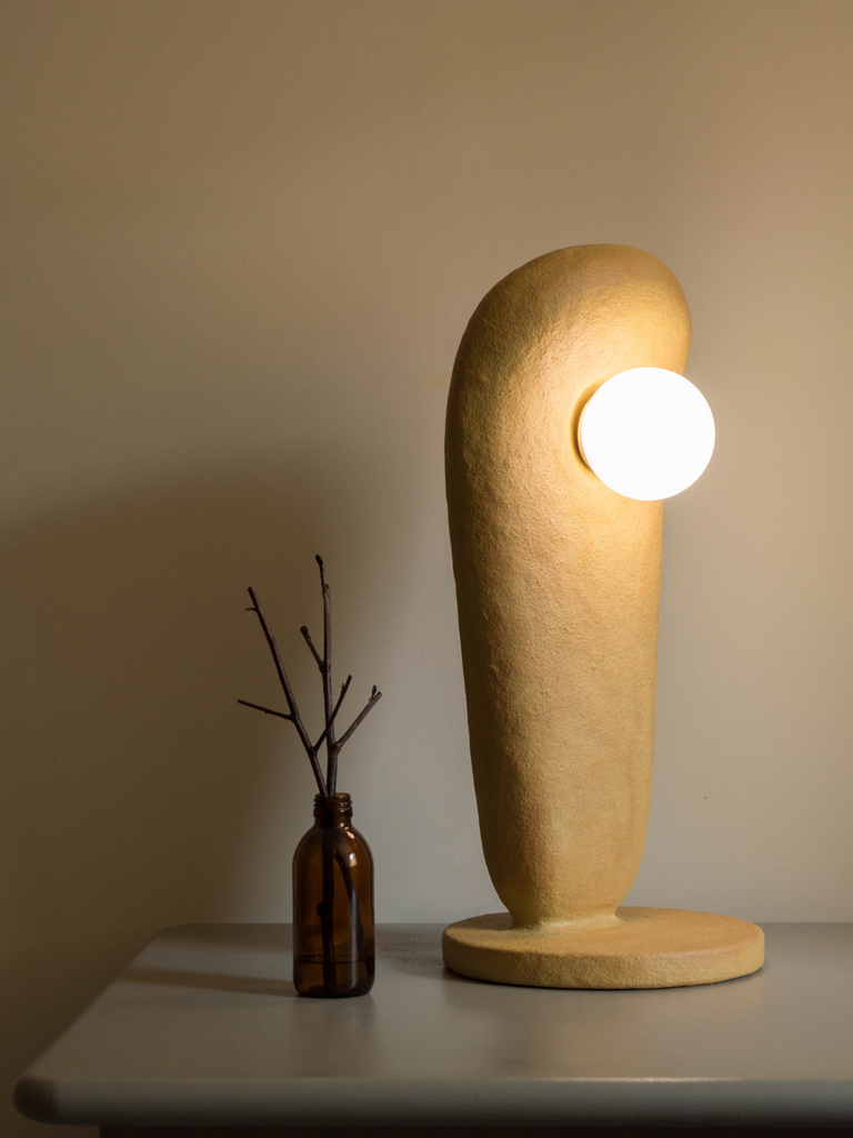 Clay beige table lamp - Zakohani collection